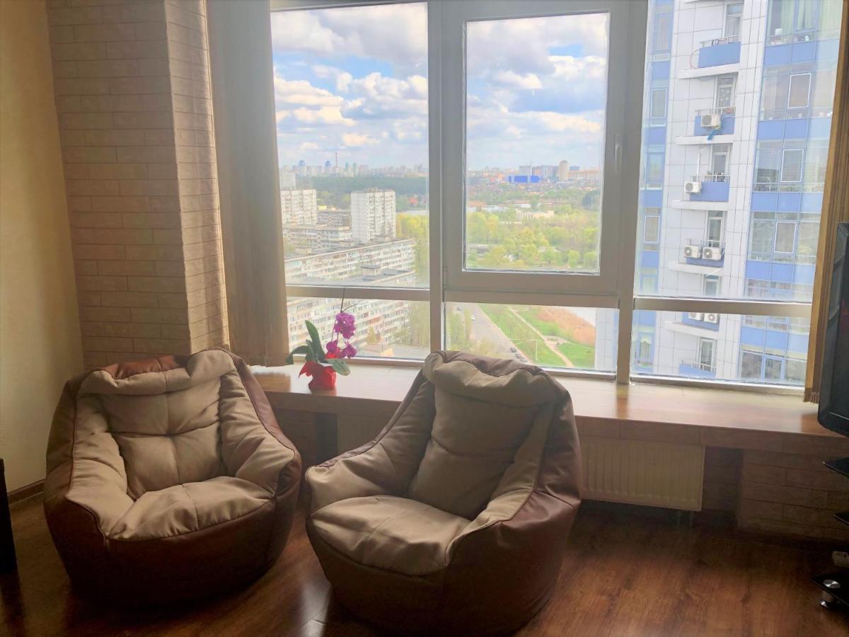 Vip Апартаменти З Видом На Озеро Kiev Exterior foto